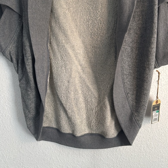 Converse Gray Knit Shrug Sweater with Dolman Sleeves - Picture 4 of 6